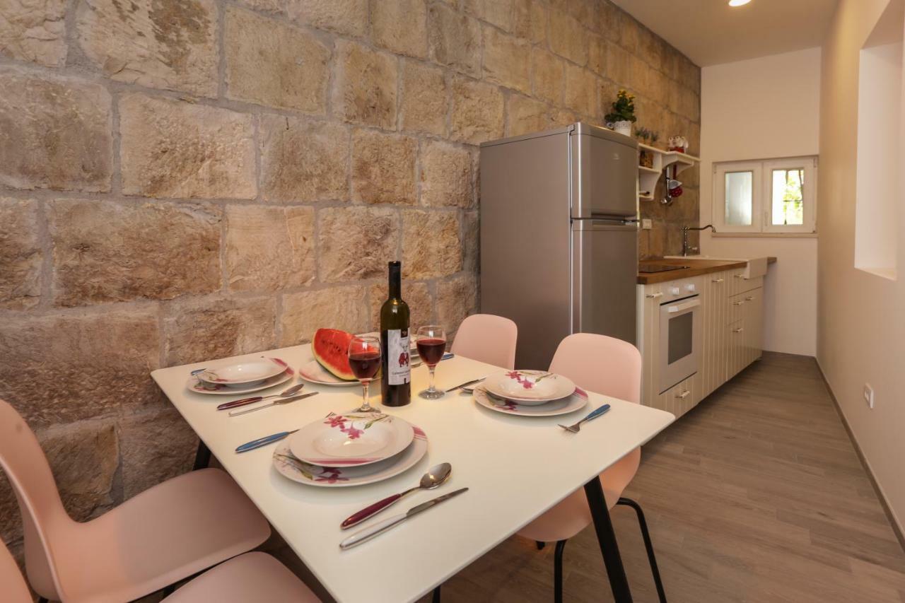 Beach Apartment Korina Sumpetar المظهر الخارجي الصورة