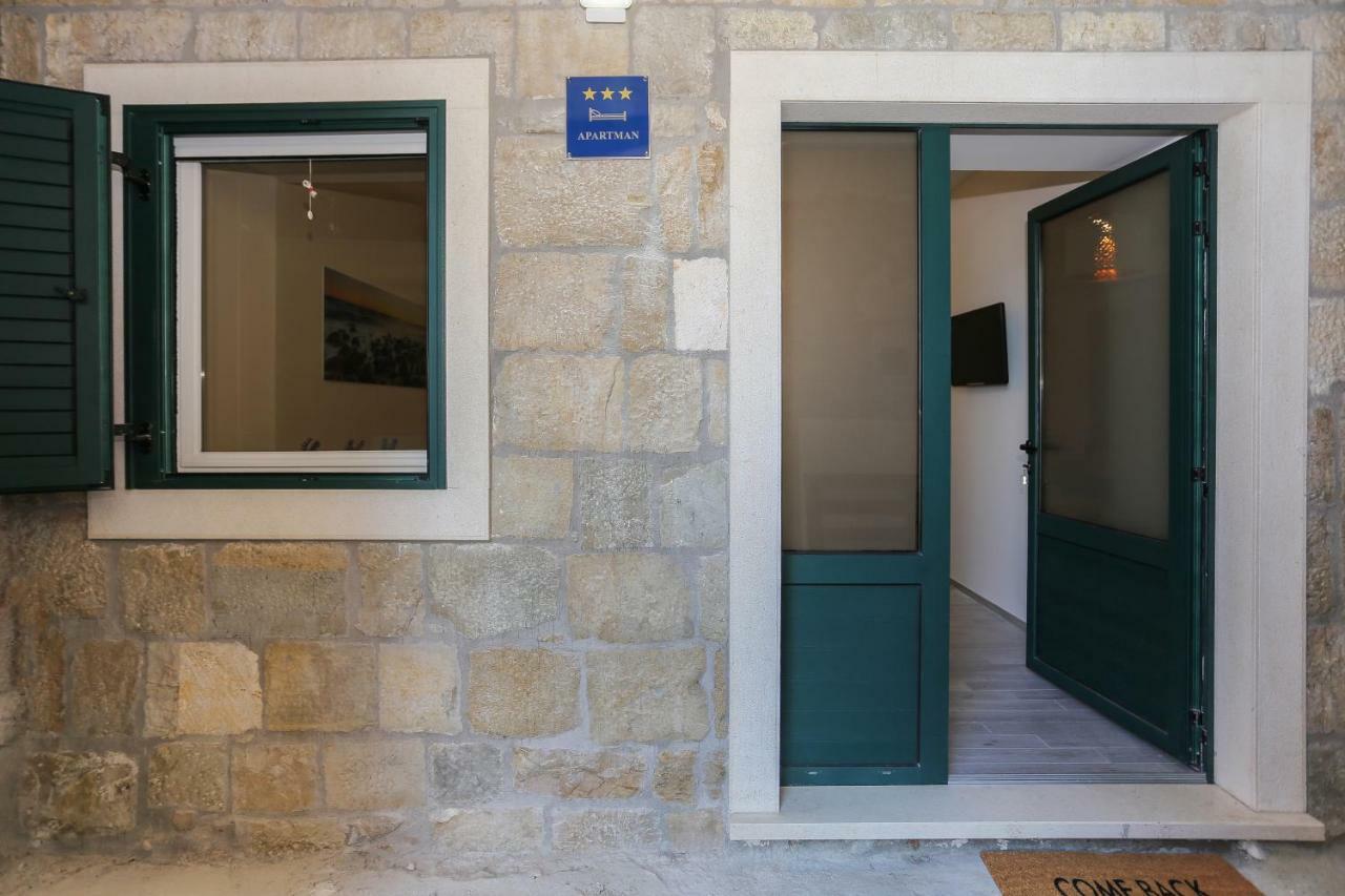 Beach Apartment Korina Sumpetar المظهر الخارجي الصورة