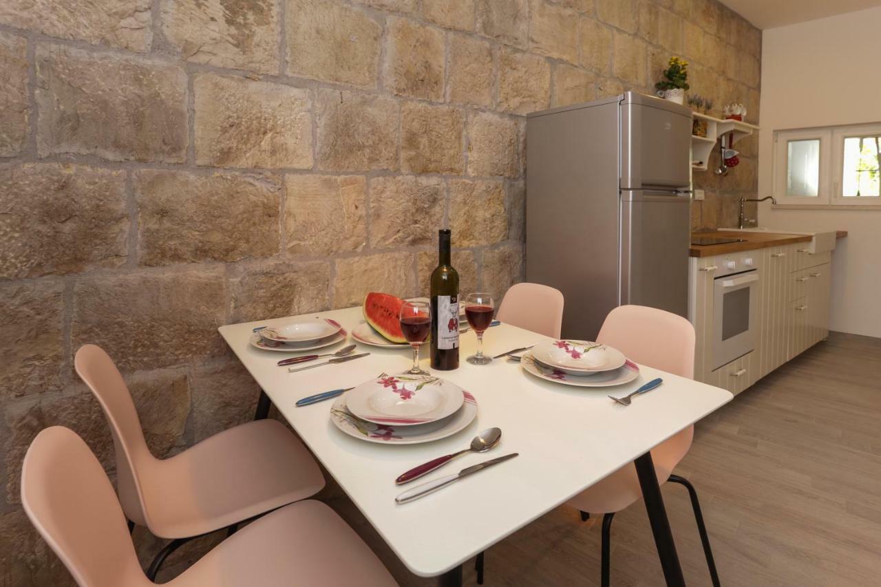 Beach Apartment Korina Sumpetar المظهر الخارجي الصورة
