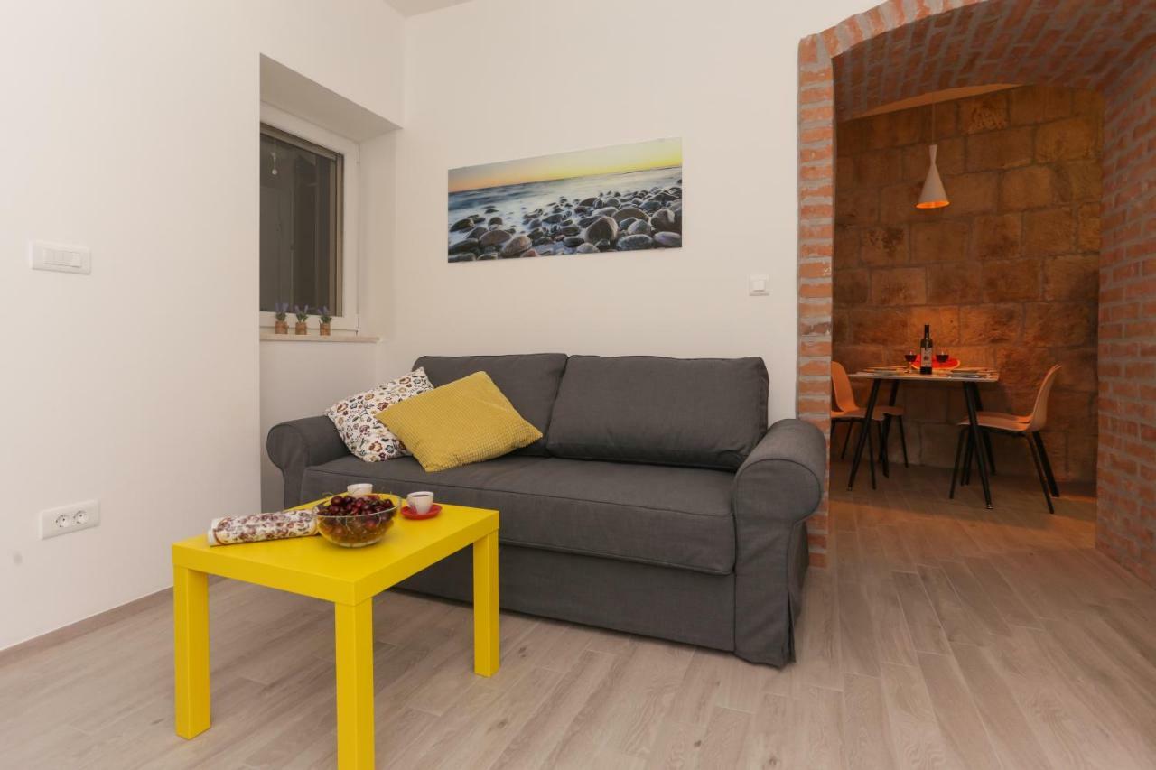 Beach Apartment Korina Sumpetar المظهر الخارجي الصورة